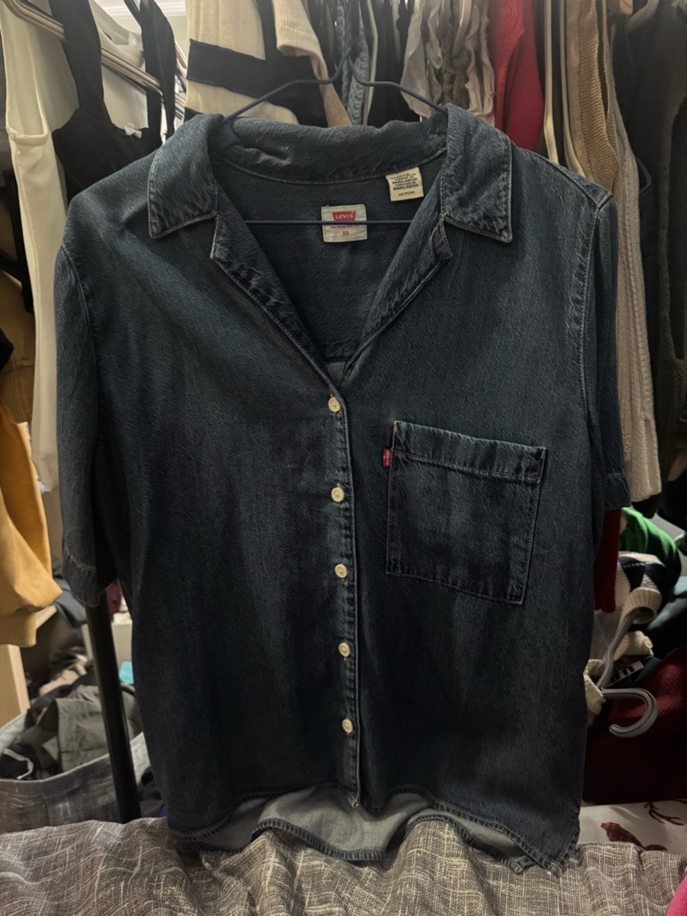 Levi’s light weight denim top
